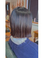 レガロ(REGALO)&nbsp;ぱつっとボブ