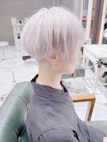 デイズ(days)&nbsp;ホワイトカラー/小顔丸みショート/ハイトーンカラー