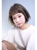 グレージュ×ボブ