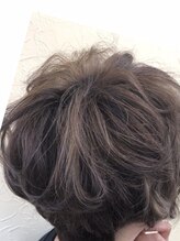 美容室メデューサ都府楼店