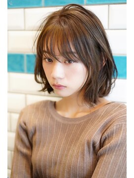 シー バイ ロンド 新宿(Sea by Lond) 【藤原三知代】外ハネワンカール透明感アッシュブラウン