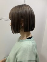 ナチュラルボブミニボブ前下がりボブ黒髪ショートボブ20代30代