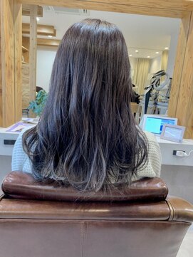 アドラーブル 駅南店(adorable) 【グレージュ】【ロング】【20代30代】