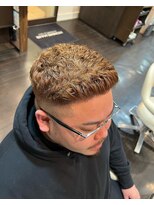 オムヘアーバイグルーマーズ(HOMME HAIR by GROOMER/S)&nbsp;コテパーマ.フェード.クロップパーマ.短髪パーマ.homme2nd櫻井