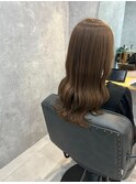 大人可愛いベージュカラー