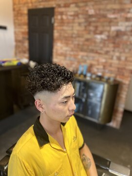 バロック(BAROCK) リッジパーマ×スキンフェード