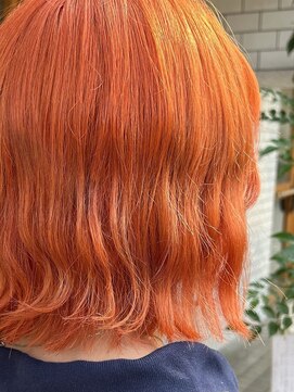 ノエル(noele) ブリーチあり オレンジカラー