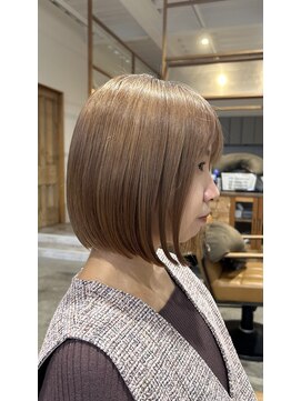 レイズ(Raise) beige color + 切りっぱなしボブ