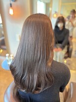 ケリーアン 太田(kelly.un)&nbsp;ロングレイヤー / ミルクティーベージュ / オリーブベージュ