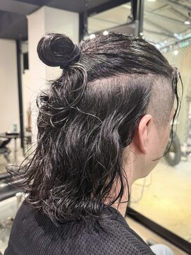 フジヤマ バーバー ショップ(FUJIYAMA BARBER SHOP) 夏油傑!?ハーフアップ