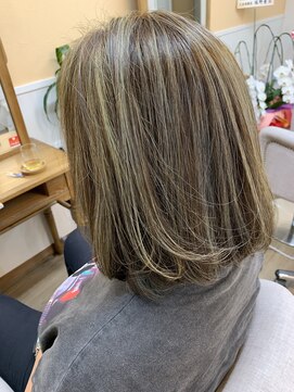 アスター(Aster) 大人バレイヤージュ