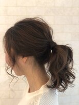 ラッシュ(RUSH 1) ルーズひとつ結び（ミディアム）