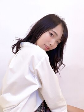 モリオ フロム ロンドン 鶴瀬店 【morio鶴瀬】黒髪セミロングこなれカール