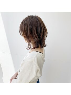 ミント(mint) ウルフボブ！軽さが◎