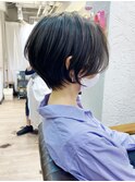 美シルエット・大人ショートボブ・沁みにくい香草カラー【BISA】