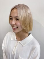 ノラ シンディ(NORA CYNDY)&nbsp;黒髪から2回ブリーチで作るブロンドカラー☆