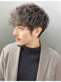 スパイラルパーマ メンズ 眉毛 名古屋