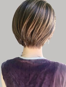 ナル(Nal. hair) 【Nal.門前仲町】大人のくびれショートボブスタイル