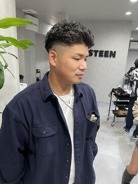 スティーン(STEEN) ▼メンズパーマ