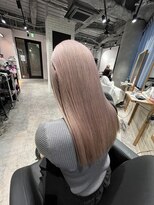 リーオオサカ(Lee Osaka) ホワイトピンクベージュ×東芽生