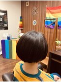 ショートボブ。