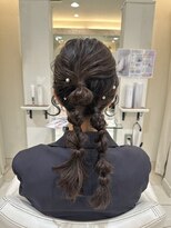 エクリフルール(equri fleur)&nbsp;【目黒】編みおろしツインアレンジ #地毛風カラー#お呼ばれヘア