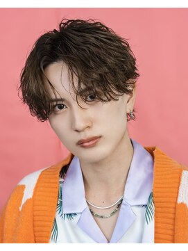 オーシャントーキョー 原宿(OCEAN TOKYO) メンズ波巻きスパイラルパーマセンターパートウルフツーブロック