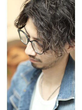 ルフル(LFL) 【men's】ミディアムスパイラルパーマ