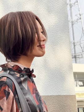 ヴォーチェ フォーヘアー(VOCE for hair) 大人ボブアッシュベージュ立体感ショートボブ