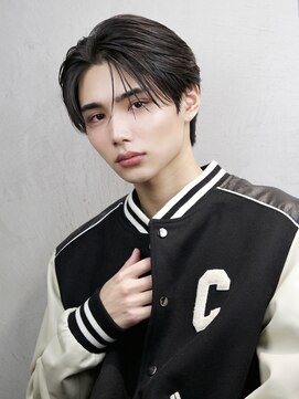 ザサードヘアー 船橋(THE 3rd HAIR) シースルーセンターパート　ダウンパーマ