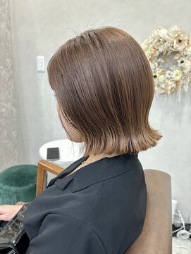ハイバレーヘアーメゾン(HIGH VALLEY HAIRMAISON) ぱっつんボブ顎下ボブ顔まわりカット外ハネボブ岡山南中央町