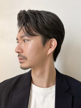 フィルムス 横浜(FILMS) 大人男子/フェザーパーマ/毛流れパーマ/横浜