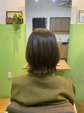 エシカル(ethical) 大人かわいい切りっぱなしボブ×透明感ベージュカラー