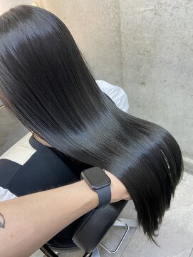 エン バイ ユアーズヘア 銀座店(eN° by youres hair) 銀座で叶う髪質改善トリートメント・縮毛矯正