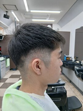 イトーワークス(ITOworks) メンズベリーショートスタイル　0.4ミリフェード