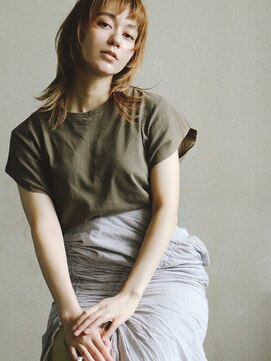 バーノン(VERNON) Messy Modern Mullet wearing AKIKO AOKI【VERNON】058-262-3611