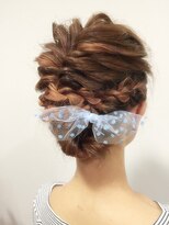 アクティフ(actif)&nbsp;ゆるふわルーズアレンジ