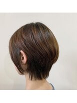 美容室ケインズナチュール&nbsp;スッキリショートヘアー[ステップボーンカット/ことりベージュ]