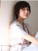 大人かわいいオリーブアッシュオン眉小顔ショートウルフd2
