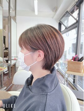 モデスト(modeste) 耳かけ丸みショートボブ