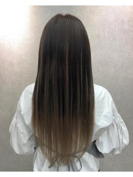 レヴェリー(REVERIE) #プルエクステ#グラデーションカラー