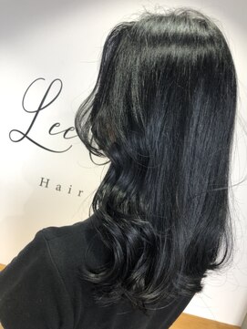 リーオオサカ(Lee Osaka) 【Lee大阪店】気品溢れるBLACKカラー/新出奈津樹