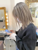 コワファースト  させぼ五番街店(COIFF1RST)&nbsp;ホワイトベージュ♪