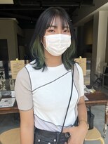ヘアー アイス ルーチェ(HAIR ICI LUCE)&nbsp;ネオングリーン　ウルフカット　フェイスフレーミング　/中西