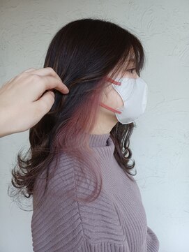 リュクスフォーヘアー アヴェダ(LUXE for hair AVEDA) 20代女性×ロングレイヤー×インナーカラー×ピンクベージュ