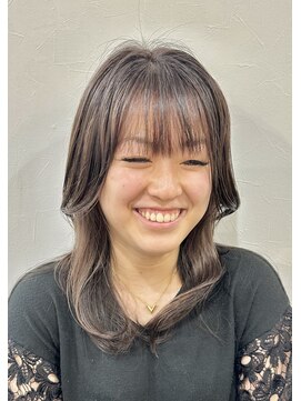 エーケイ(AK) 韓国風レイヤーカット