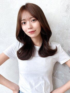 アフロート ルヴア(AFLOAT RUVUA) るなstyle レイヤーカットのくびれヘア 20代30代40代 韓国ヘア