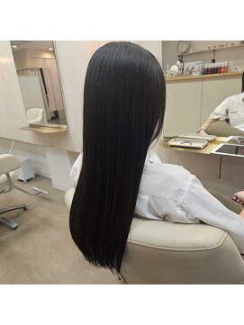 エメ(aimer) トリートメントでサラ艶髪に