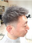アップバングのショート