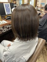 アート(art)&nbsp;今流行りの外ハネヘアー